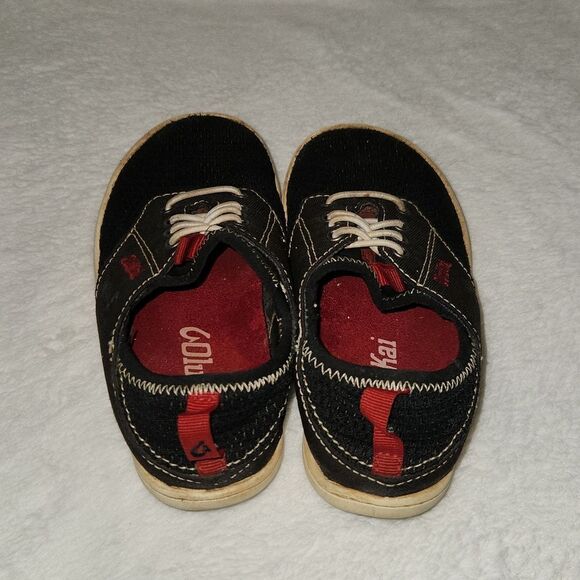 Olukai Slip On Boys Shoes 8 - Picture 4 of 6